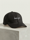 Casquette en daim noir "Pourquoi il pleut dedans"